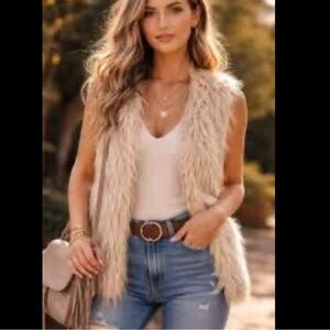 Hayden Los Angeles Beige Faux Fur Vest